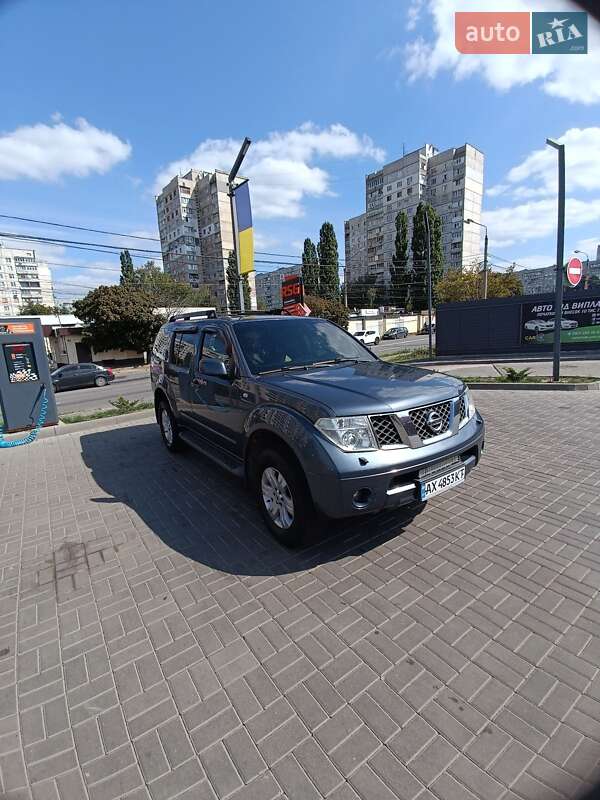 Nissan Pathfinder 2006