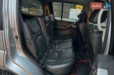 Внедорожник / Кроссовер Nissan Pathfinder 2007 в 