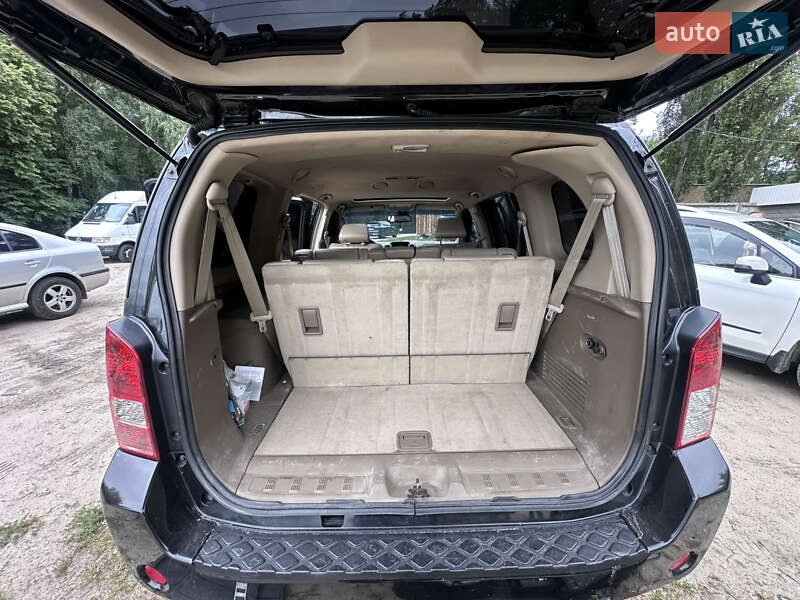 Внедорожник / Кроссовер Nissan Pathfinder 2007 в Киеве