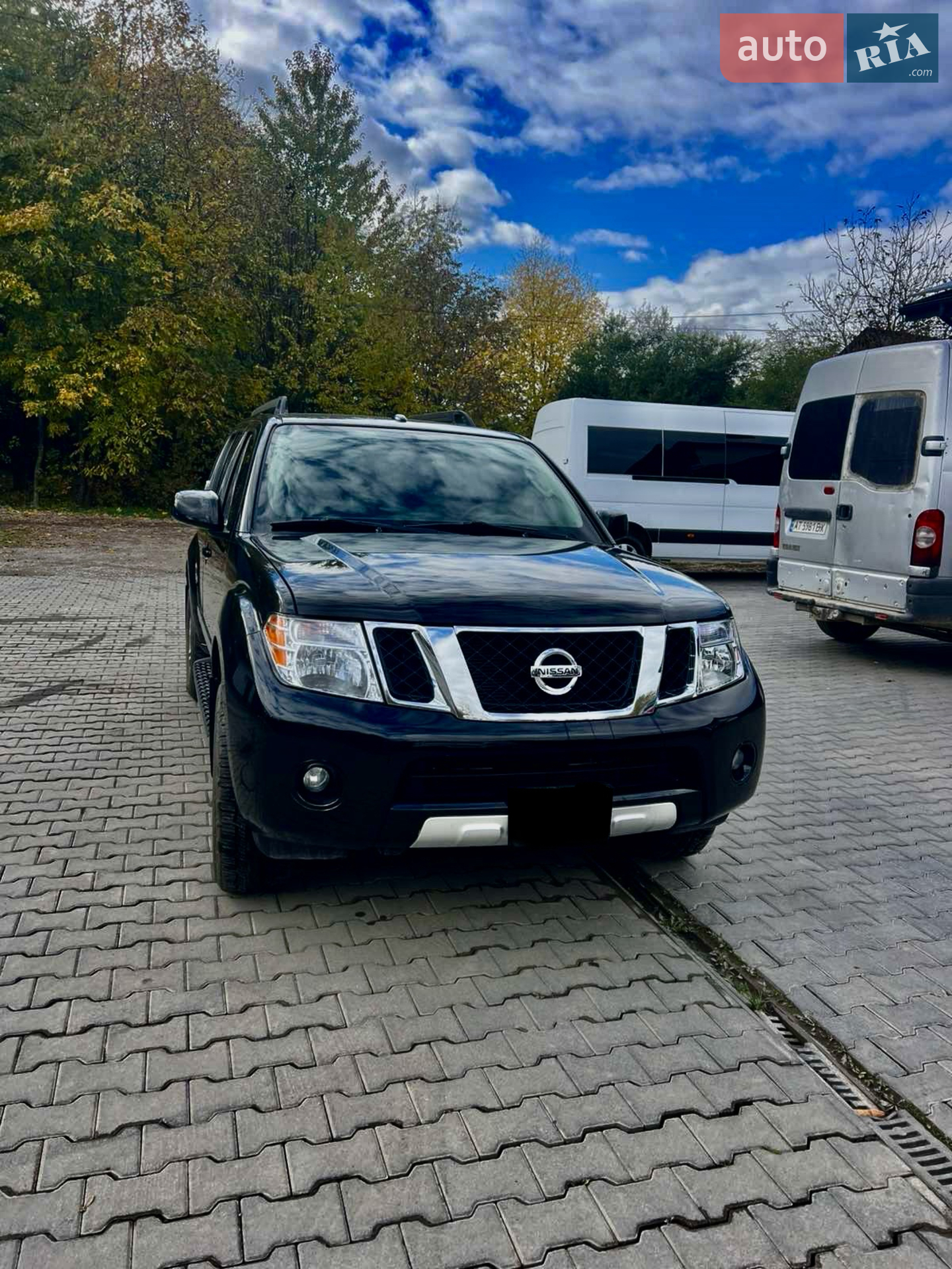 2012 Nissan Pathfinder - фото 1