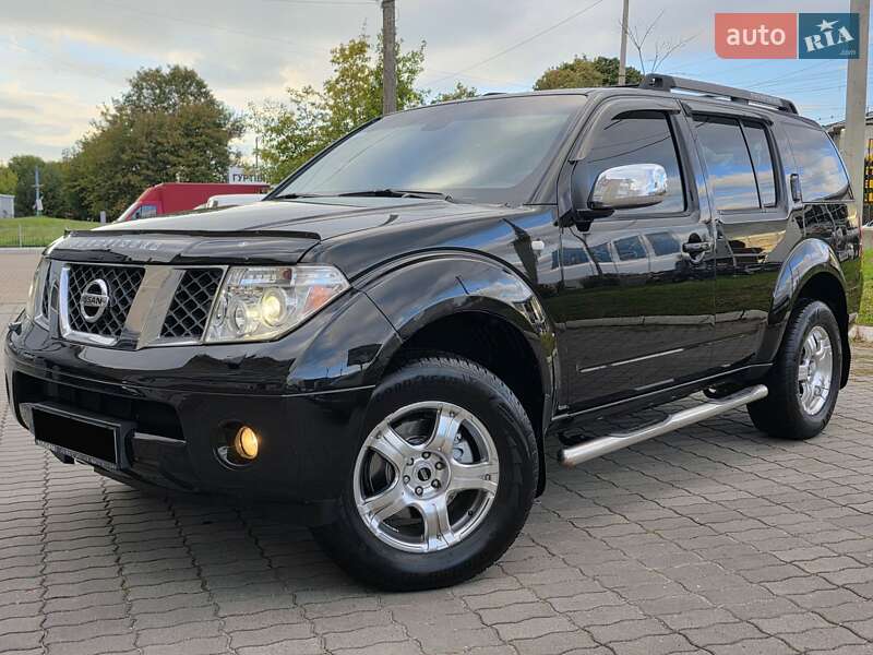 Nissan Pathfinder 2006