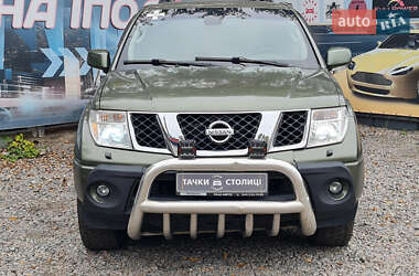 Внедорожник / Кроссовер Nissan Pathfinder 2005 в 