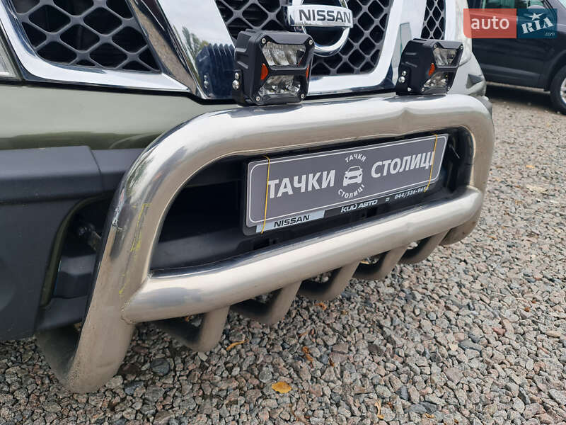 Внедорожник / Кроссовер Nissan Pathfinder 2005 в Киеве
