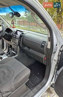 Внедорожник / Кроссовер Nissan Pathfinder 2007 в 