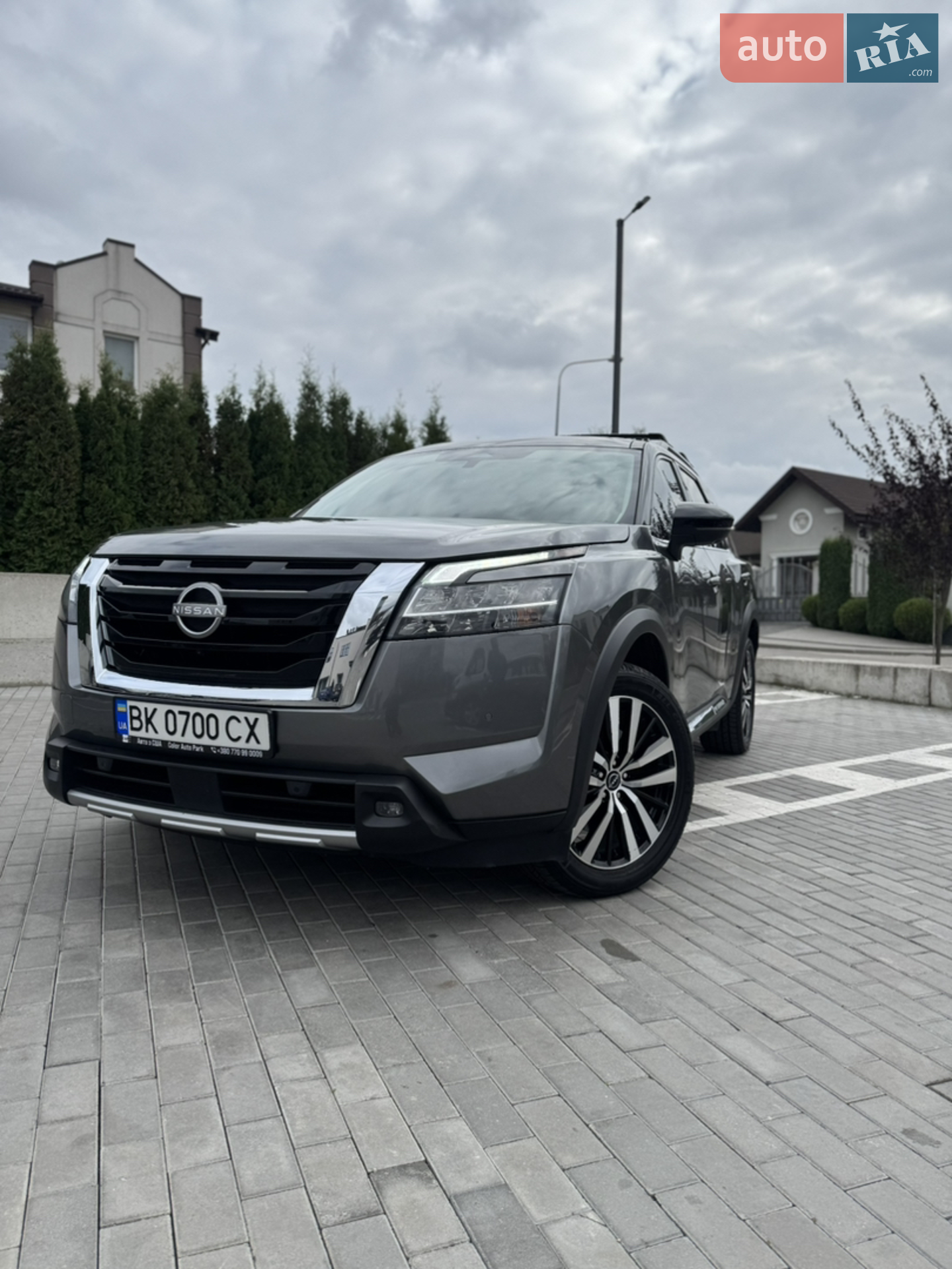 2022 Nissan Pathfinder - мініатюра 5
