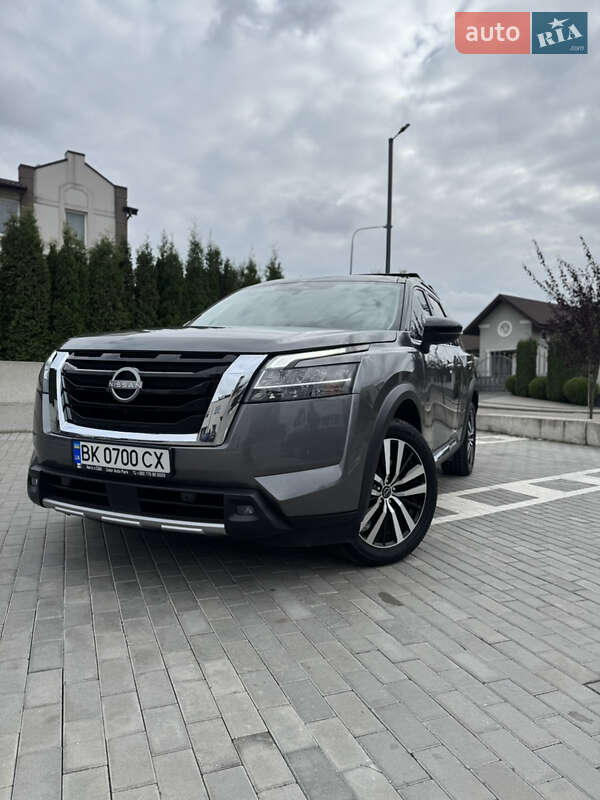 Внедорожник / Кроссовер Nissan Pathfinder 2022 в Ровно фото 5 Внедорожник / Кроссовер Nissan Pathfinder 2022 в Ровно