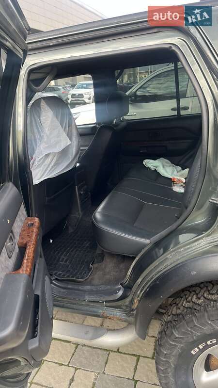 Позашляховик / Кросовер Nissan Pathfinder 1998 в Львові