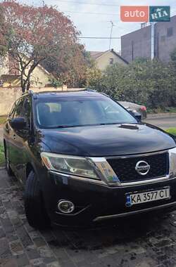 Позашляховик / Кросовер Nissan Pathfinder 2015 в Одесі