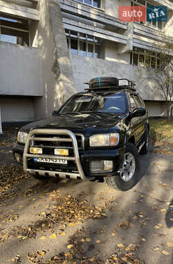 Позашляховик / Кросовер Nissan Pathfinder 1999 в Києві