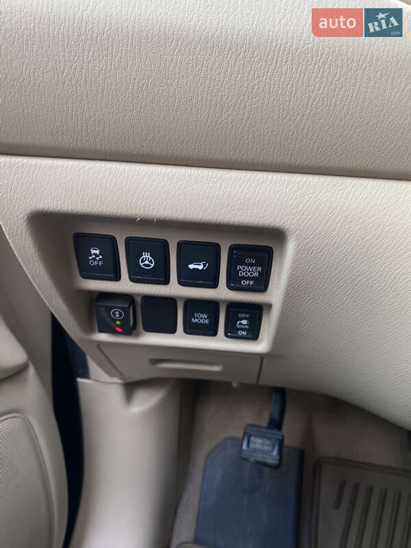 Внедорожник / Кроссовер Nissan Pathfinder 2014 в Кропивницком