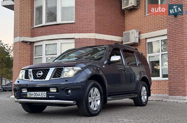 Позашляховик / Кросовер Nissan Pathfinder 2006 в Одесі