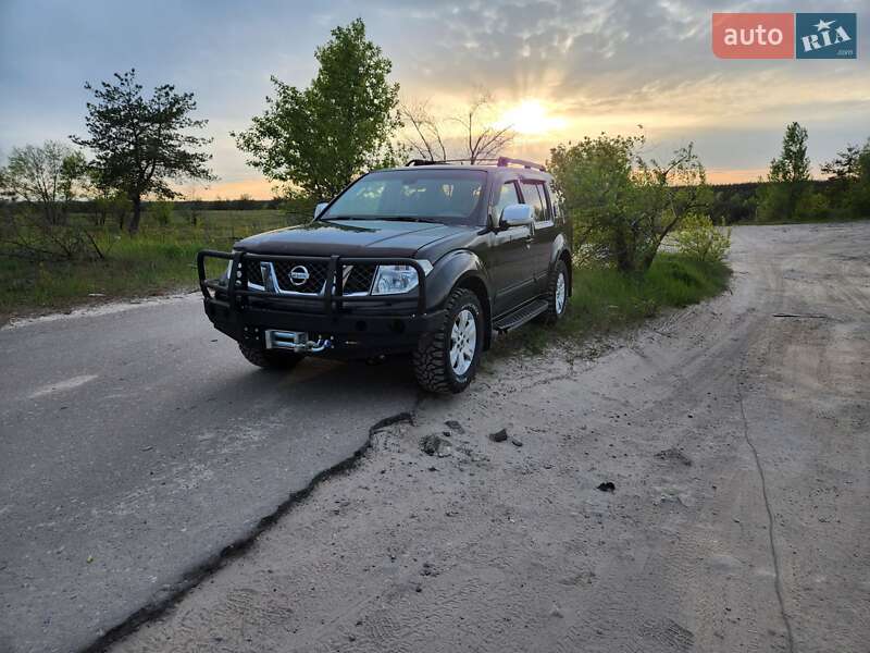 Nissan Pathfinder 2008