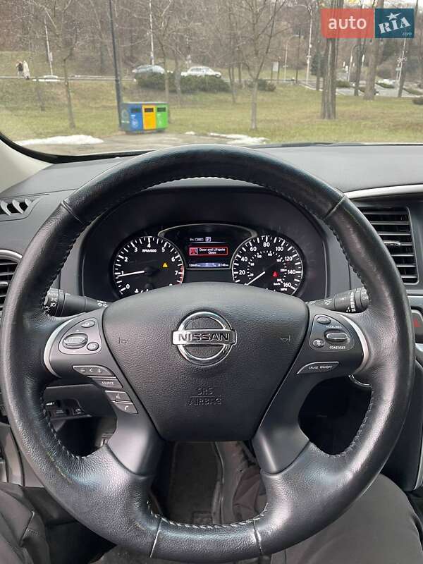 Внедорожник / Кроссовер Nissan Pathfinder 2019 в Нежине