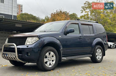 Позашляховик / Кросовер Nissan Pathfinder 2005 в Одесі