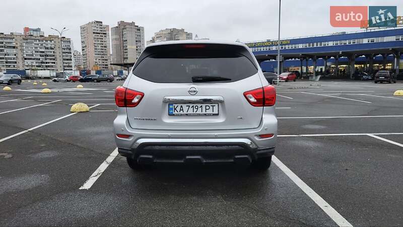 Позашляховик / Кросовер Nissan Pathfinder 2019 в Києві