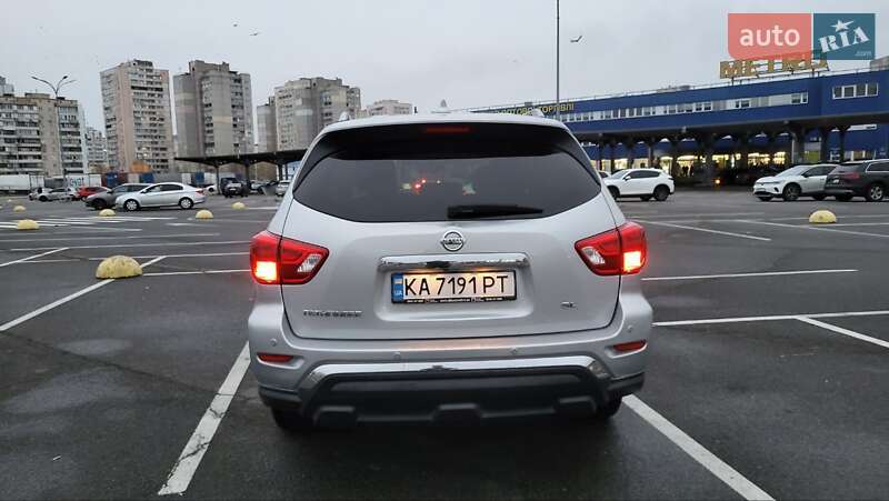 Позашляховик / Кросовер Nissan Pathfinder 2019 в Києві