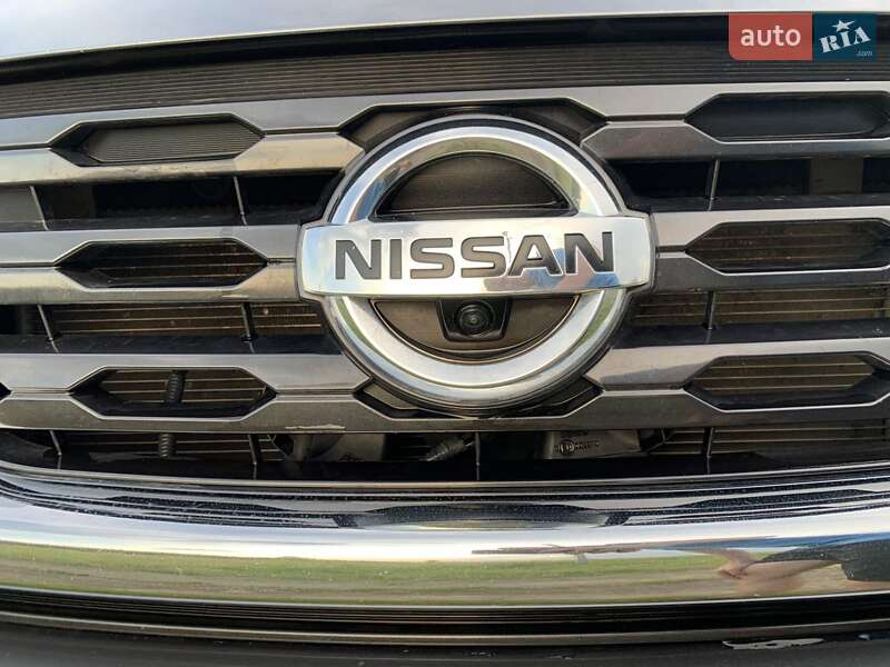 Внедорожник / Кроссовер Nissan Pathfinder 2017 в Вараше