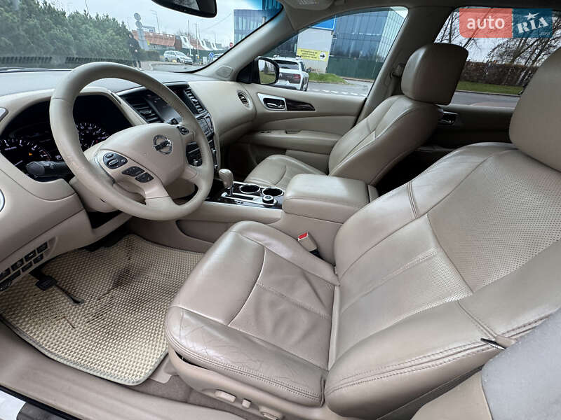 Внедорожник / Кроссовер Nissan Pathfinder 2012 в Киеве фото 17 Внедорожник / Кроссовер Nissan Pathfinder 2012 в Киеве