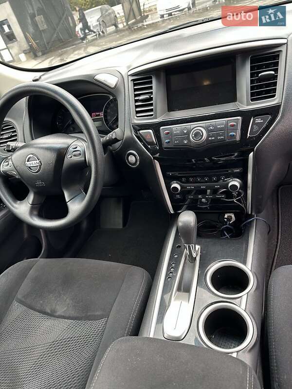 Внедорожник / Кроссовер Nissan Pathfinder 2014 в Чернигове фото 9 Внедорожник / Кроссовер Nissan Pathfinder 2014 в Чернигове
