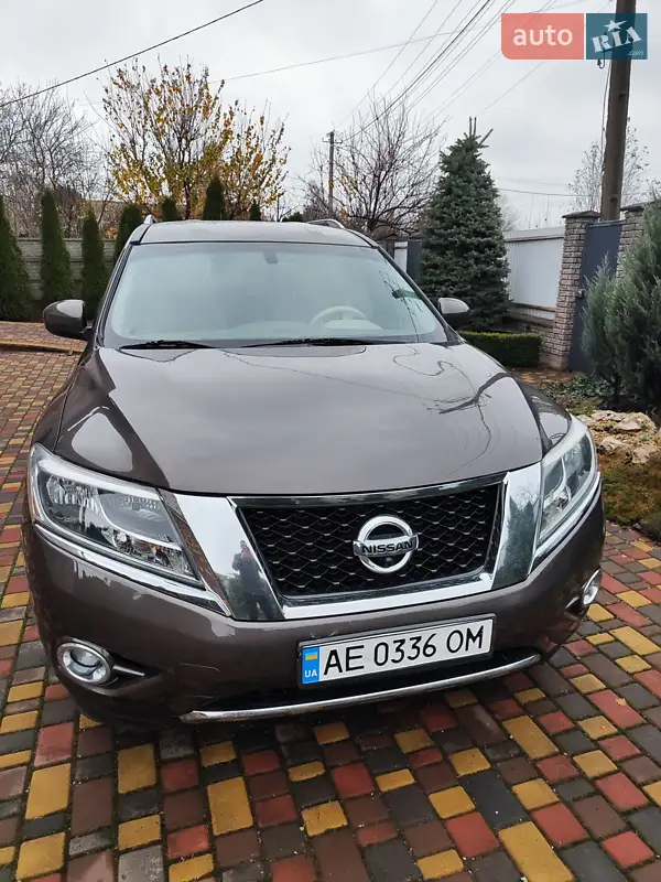 Nissan Pathfinder 2015