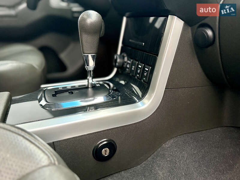 Внедорожник / Кроссовер Nissan Pathfinder 2011 в Киеве