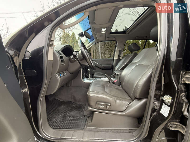 Внедорожник / Кроссовер Nissan Pathfinder 2006 в Дублянах фото 31 Внедорожник / Кроссовер Nissan Pathfinder 2006 в Дублянах