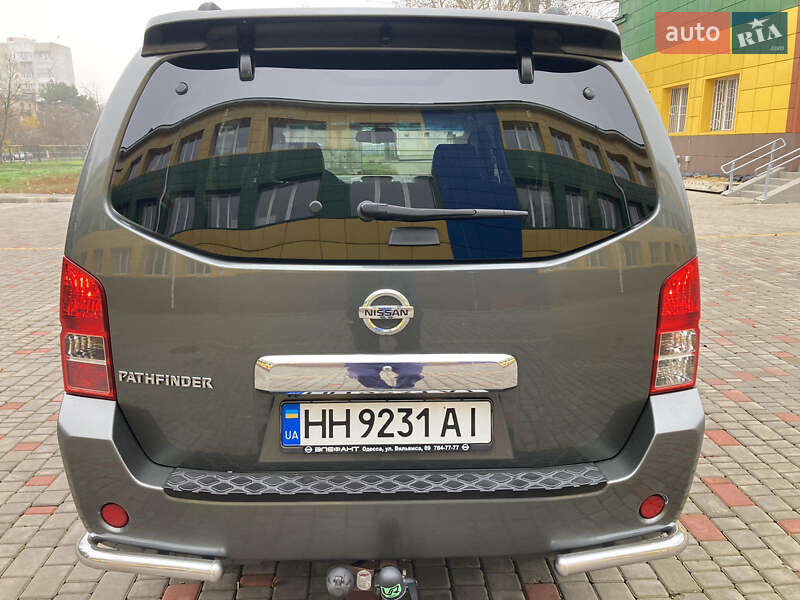 Позашляховик / Кросовер Nissan Pathfinder 2005 в Ізмаїлі