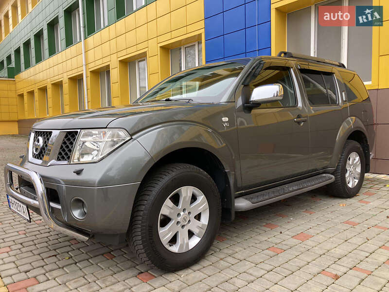 Позашляховик / Кросовер Nissan Pathfinder 2005 в Ізмаїлі