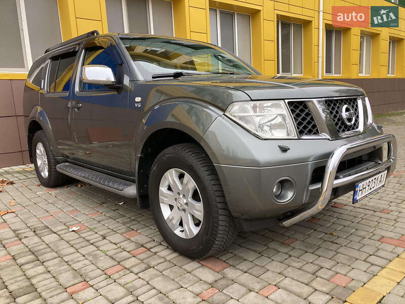 Позашляховик / Кросовер Nissan Pathfinder 2005 в Ізмаїлі