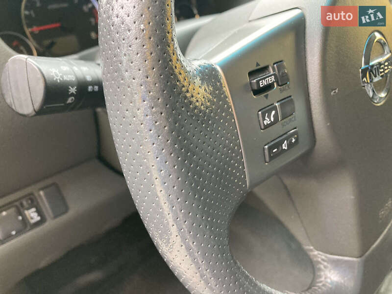 Позашляховик / Кросовер Nissan Pathfinder 2005 в Ізмаїлі