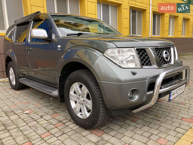 Позашляховик / Кросовер Nissan Pathfinder 2005 в Ізмаїлі