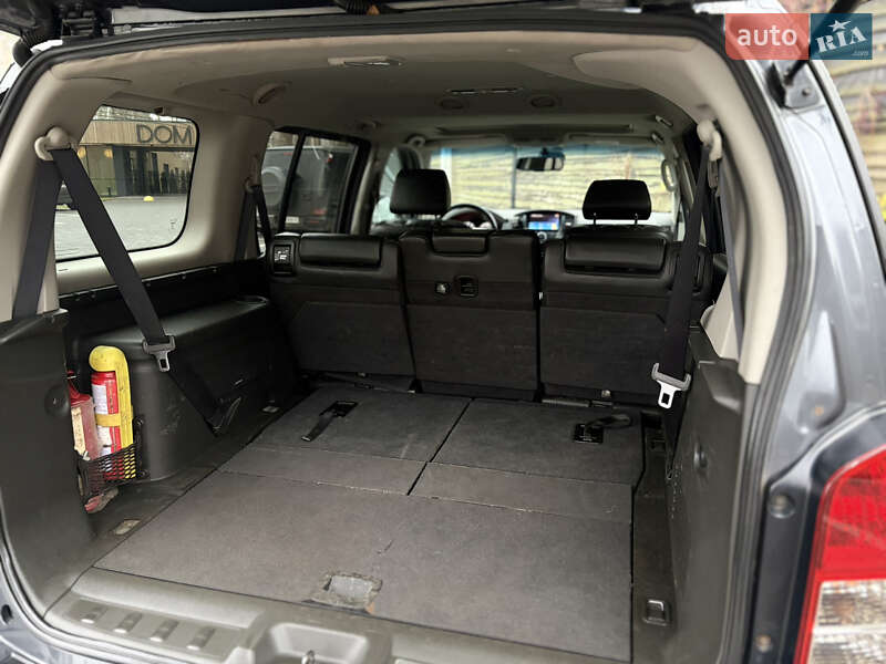 Внедорожник / Кроссовер Nissan Pathfinder 2010 в Киеве