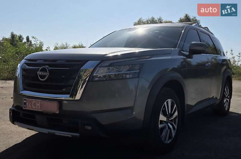 Позашляховик / Кросовер Nissan Pathfinder 2022 в Черкасах