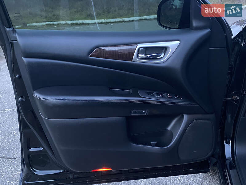 Внедорожник / Кроссовер Nissan Pathfinder 2014 в Белой Церкви