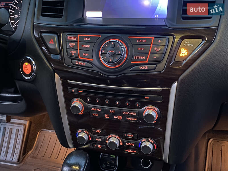 Внедорожник / Кроссовер Nissan Pathfinder 2014 в Белой Церкви