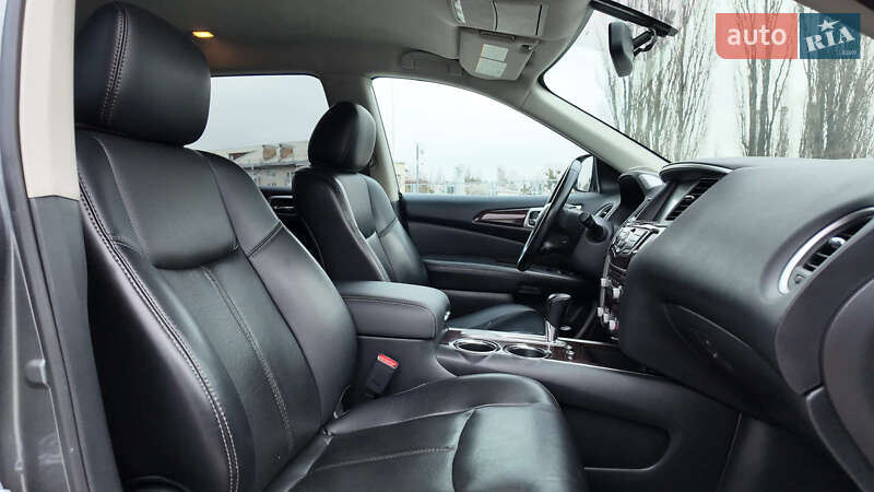 Внедорожник / Кроссовер Nissan Pathfinder 2016 в Киеве