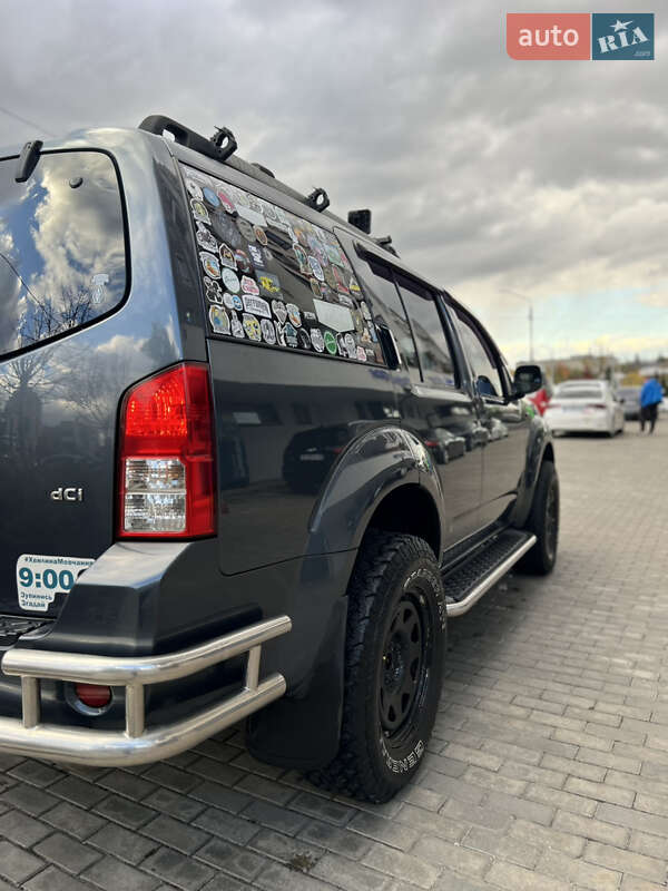 Внедорожник / Кроссовер Nissan Pathfinder 2005 в Львове фото 10 Внедорожник / Кроссовер Nissan Pathfinder 2005 в Львове