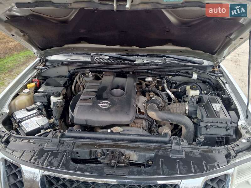 Внедорожник / Кроссовер Nissan Pathfinder 2012 в Богодухове фото 5 Внедорожник / Кроссовер Nissan Pathfinder 2012 в Богодухове