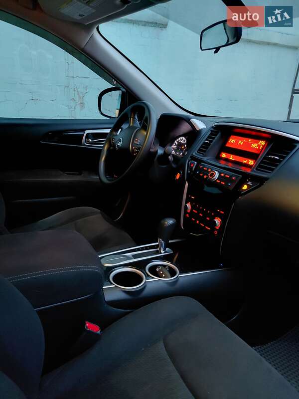 Внедорожник / Кроссовер Nissan Pathfinder 2014 в Запорожье фото 10 Внедорожник / Кроссовер Nissan Pathfinder 2014 в Запорожье