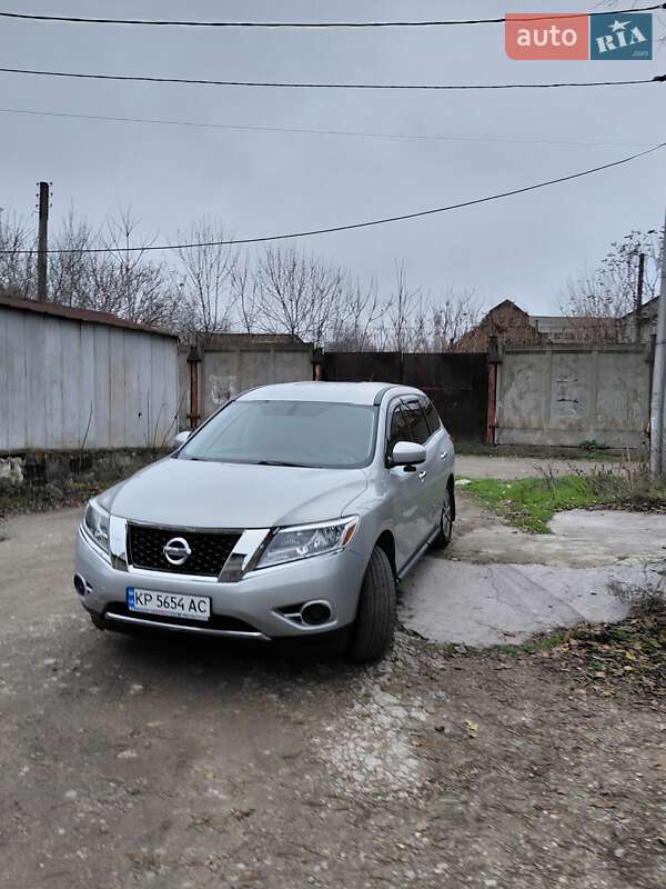 Внедорожник / Кроссовер Nissan Pathfinder 2014 в Запорожье фото 29 Внедорожник / Кроссовер Nissan Pathfinder 2014 в Запорожье