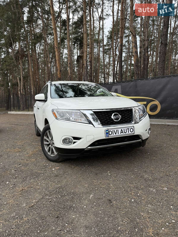 Nissan Pathfinder 2016