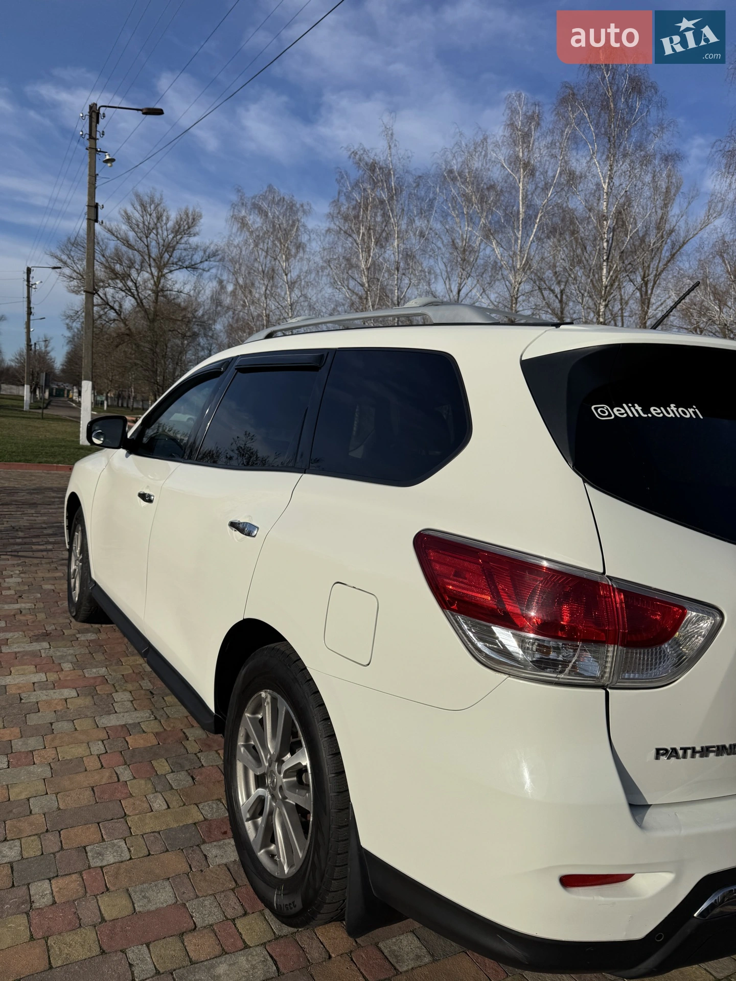 2016 Nissan Pathfinder - мініатюра 5