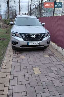 Позашляховик / Кросовер Nissan Pathfinder 2020 в Івано-Франківську