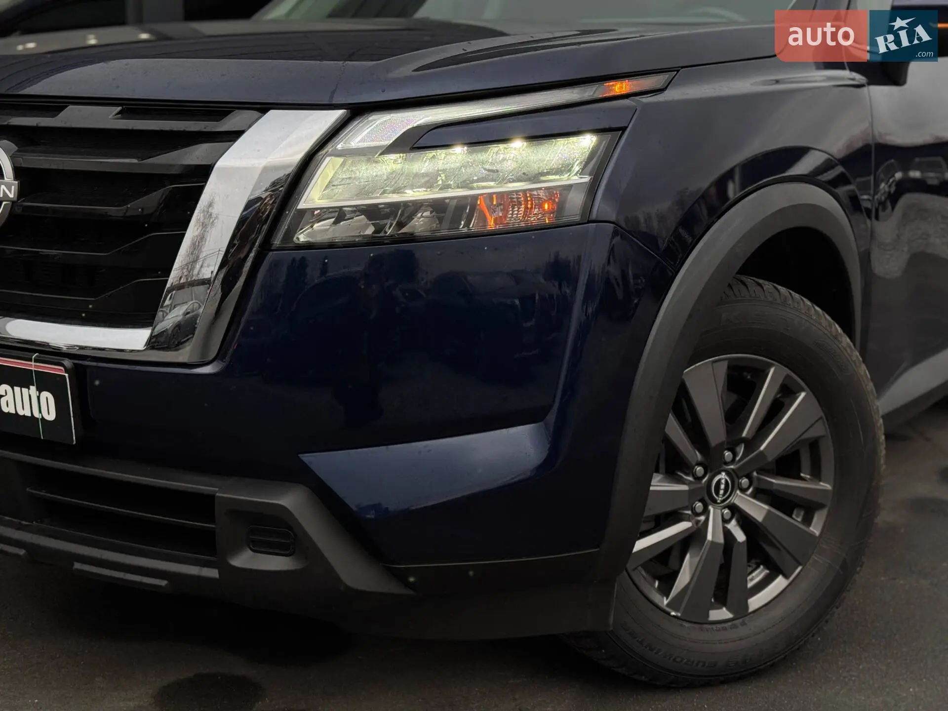 2021 Nissan Pathfinder - мініатюра 2