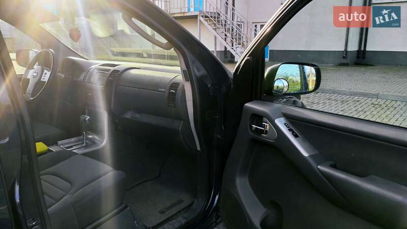 Позашляховик / Кросовер Nissan Pathfinder 2008 в Дубні