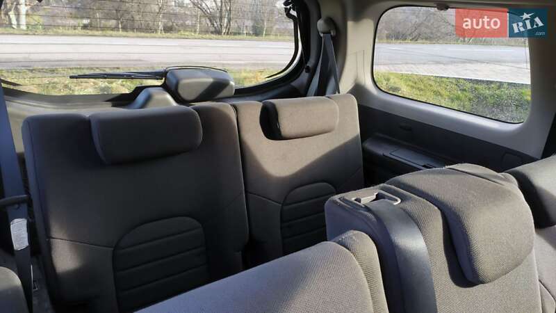 Позашляховик / Кросовер Nissan Pathfinder 2008 в Дубні