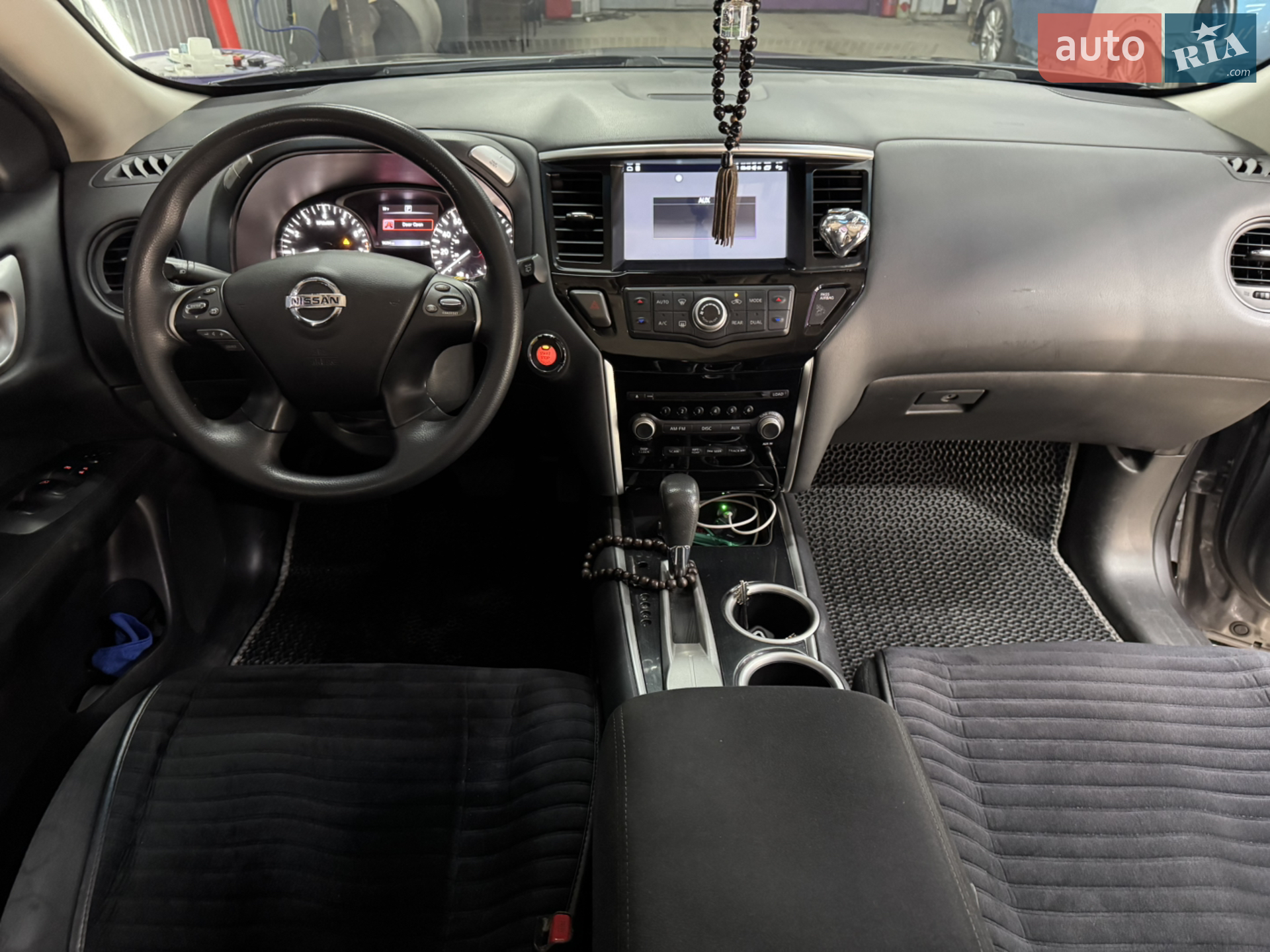 2016 Nissan Pathfinder - мініатюра 12