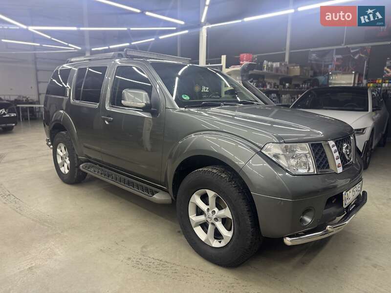 Nissan Pathfinder 2009