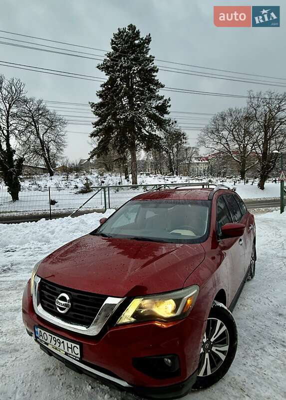 Nissan Pathfinder 2016