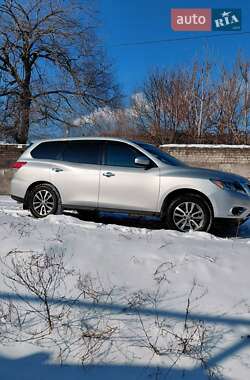 Позашляховик / Кросовер Nissan Pathfinder 2014 в Запоріжжі